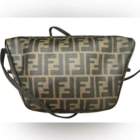 FENDI Zucca Monogram Crossbody Clutch Bag Vintage 2001 Collection Excellent Cond - Picture 2 of 11